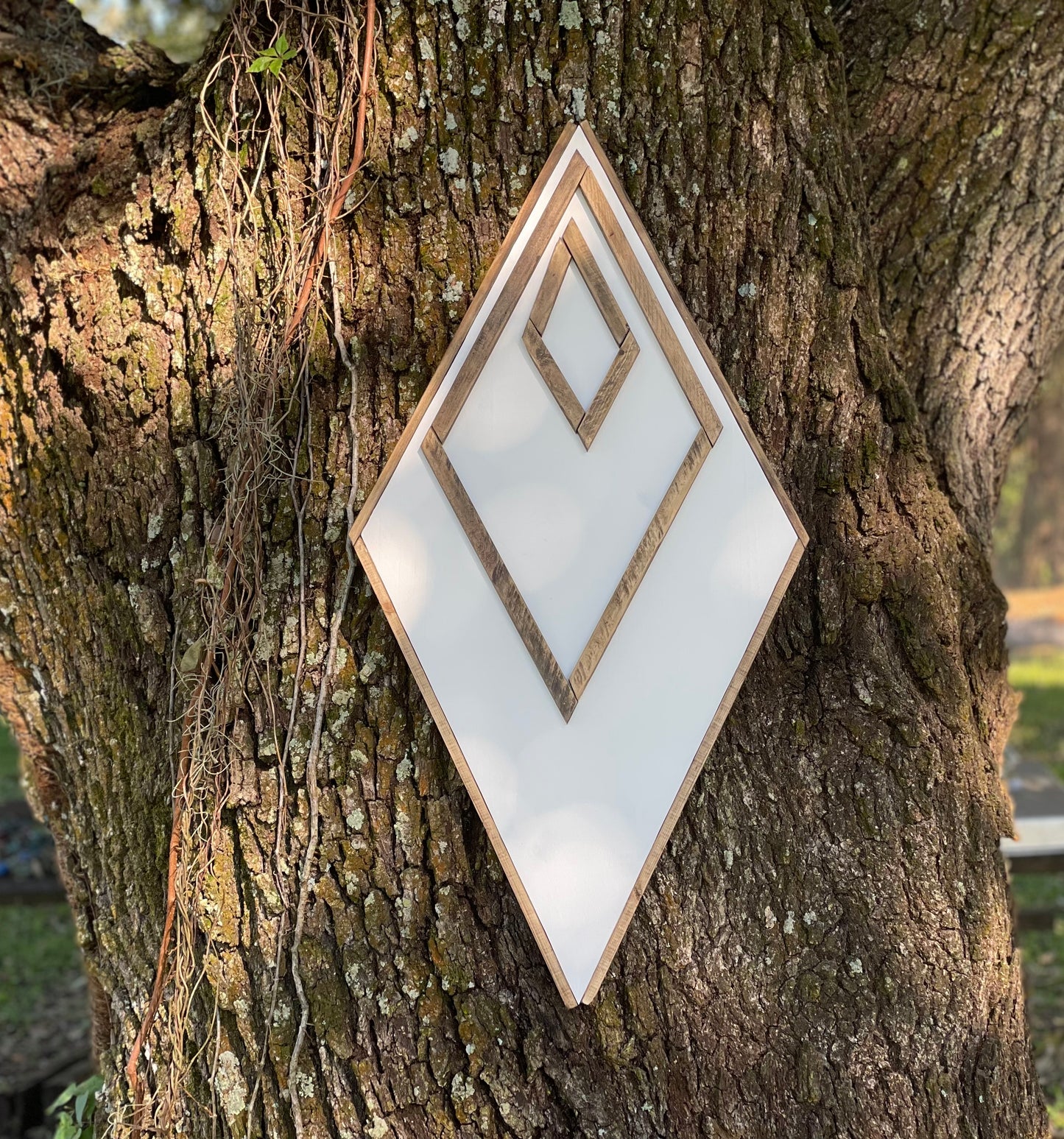 Diamond Geometrical Hanger