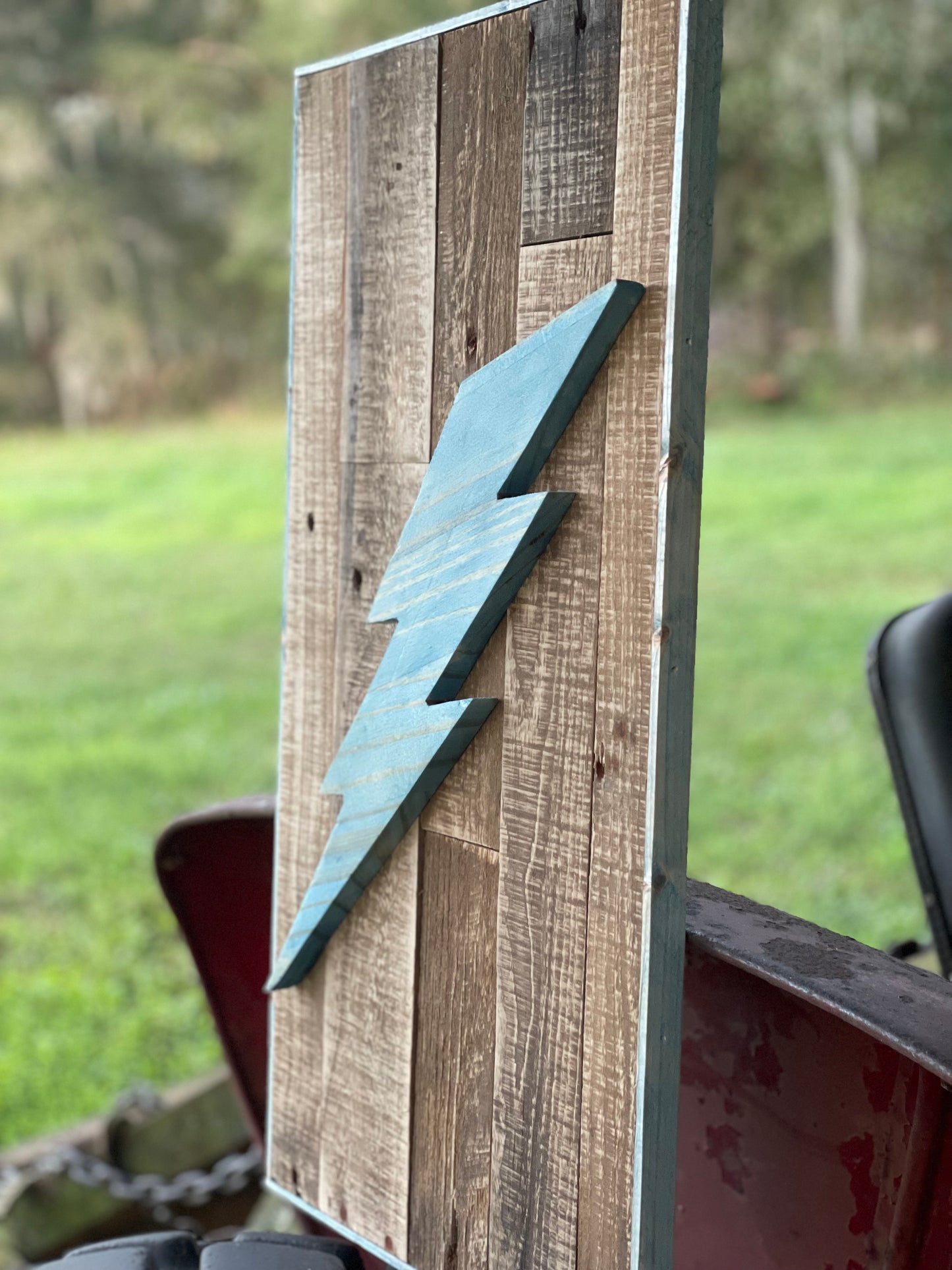 Lighting Bolt Hanger